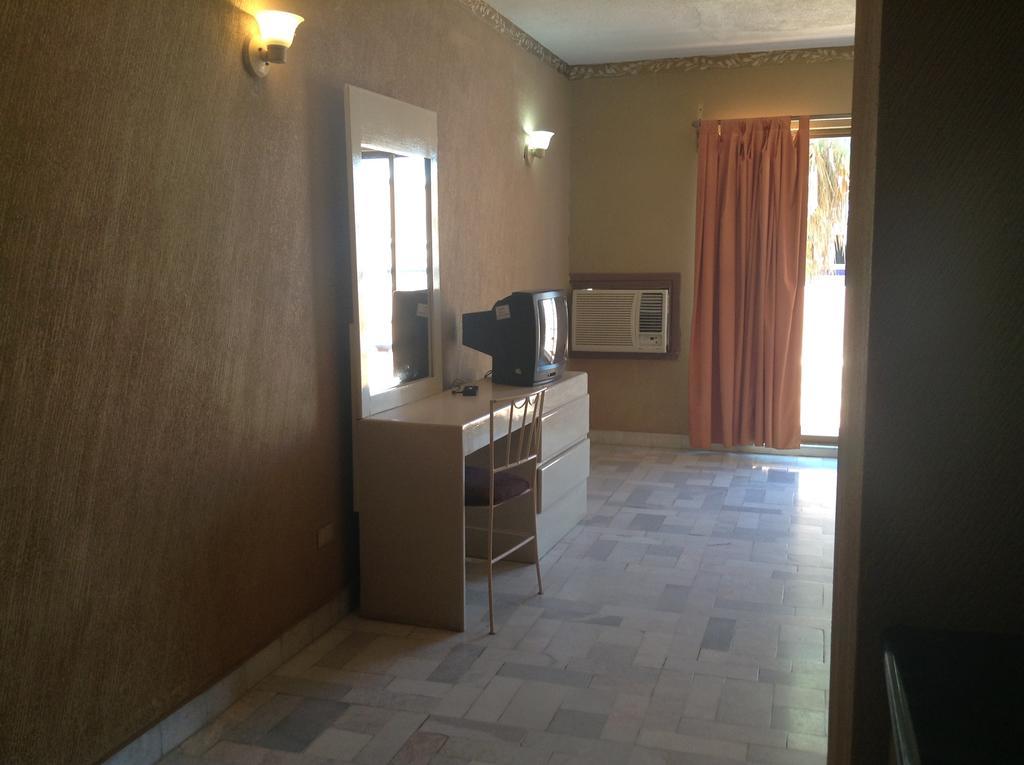 Los Jitos Hotel & Suites San Carlos Nuevo Guaymas Room photo